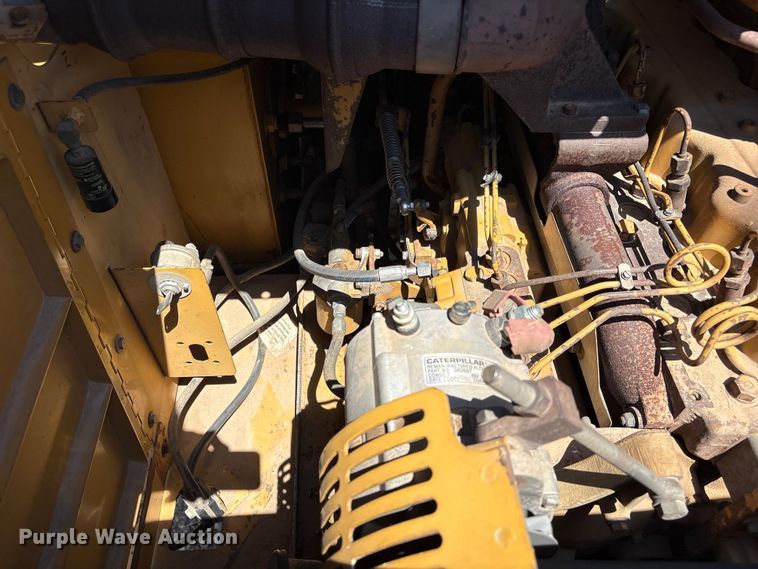 image for item EW4613 1998 Caterpillar 615C Series II elevating scraper