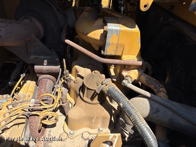 image for item EW4613 1998 Caterpillar 615C Series II elevating scraper