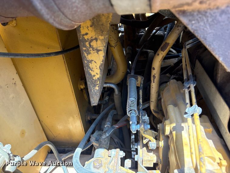 image for item EW4613 1998 Caterpillar 615C Series II elevating scraper