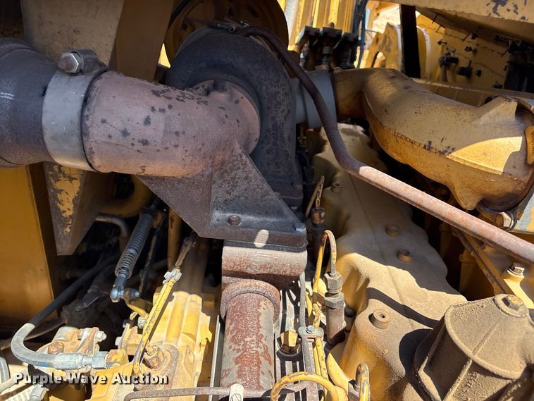 image for item EW4613 1998 Caterpillar 615C Series II elevating scraper