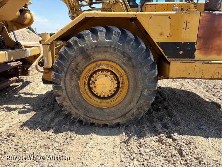 image for item EW4613 1998 Caterpillar 615C Series II elevating scraper