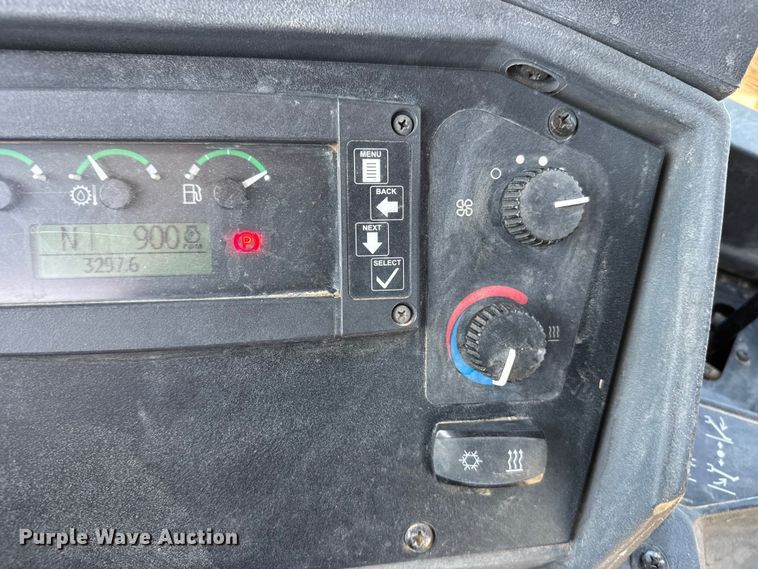 image for item EW4614 2008 John Deere 310SJ TC backhoe