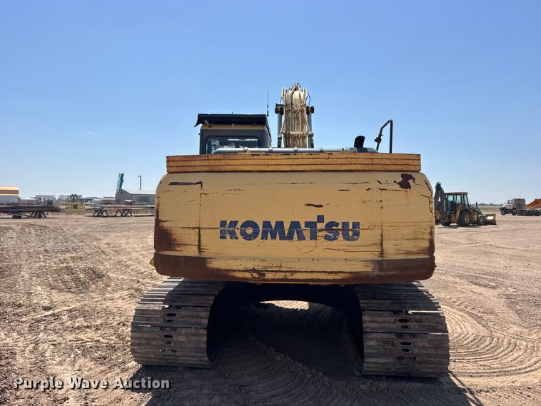 image for item EW4615 2003 Komatsu PC200LC excavator