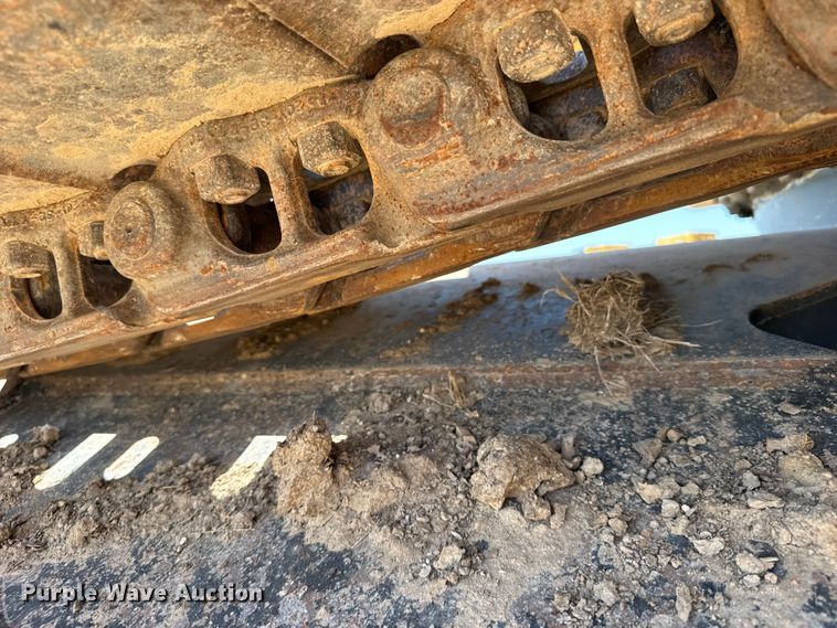 image for item EW4615 2003 Komatsu PC200LC excavator