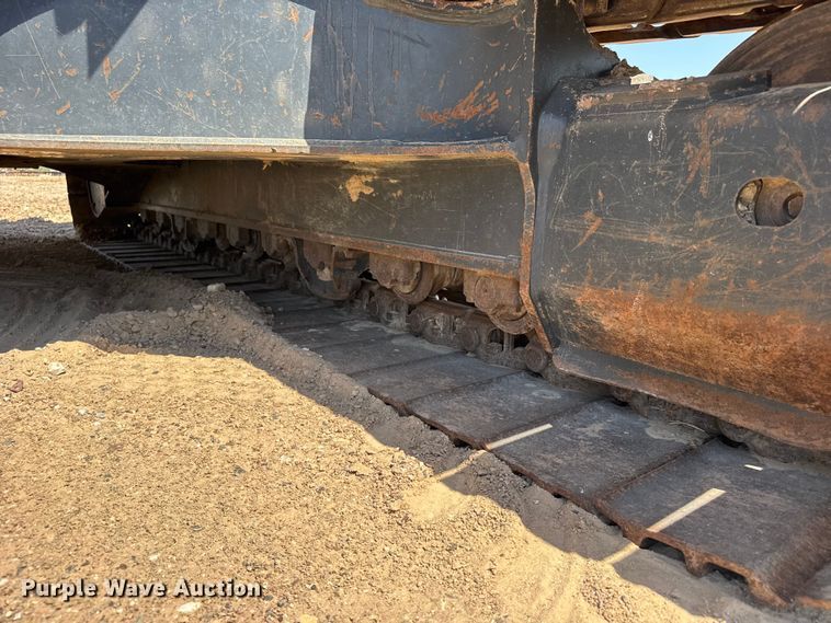 image for item EW4615 2003 Komatsu PC200LC excavator