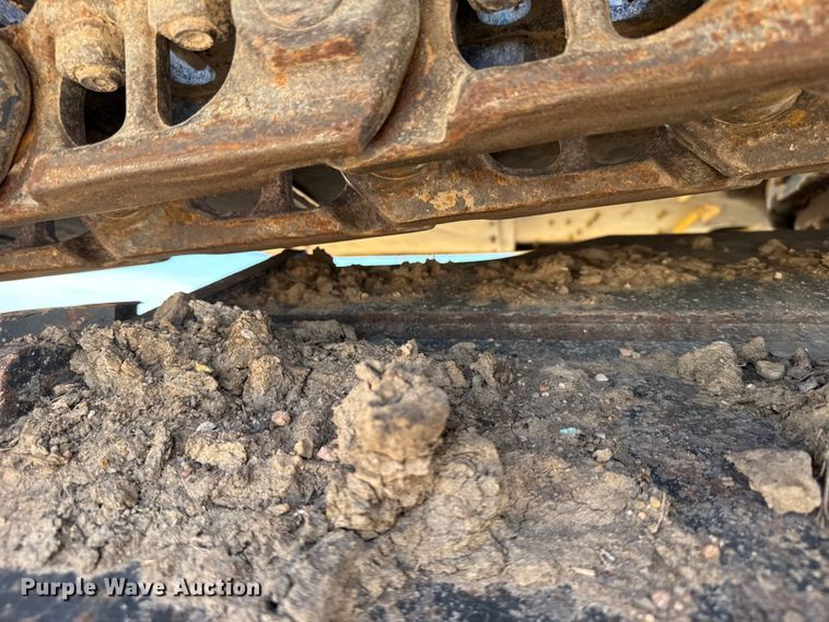 image for item EW4615 2003 Komatsu PC200LC excavator