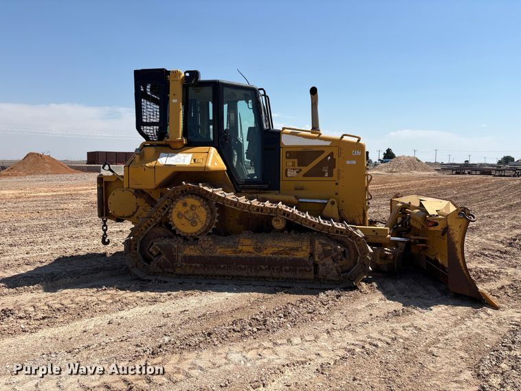 image for item EW4616 2007 Caterpillar D6N XL dozer