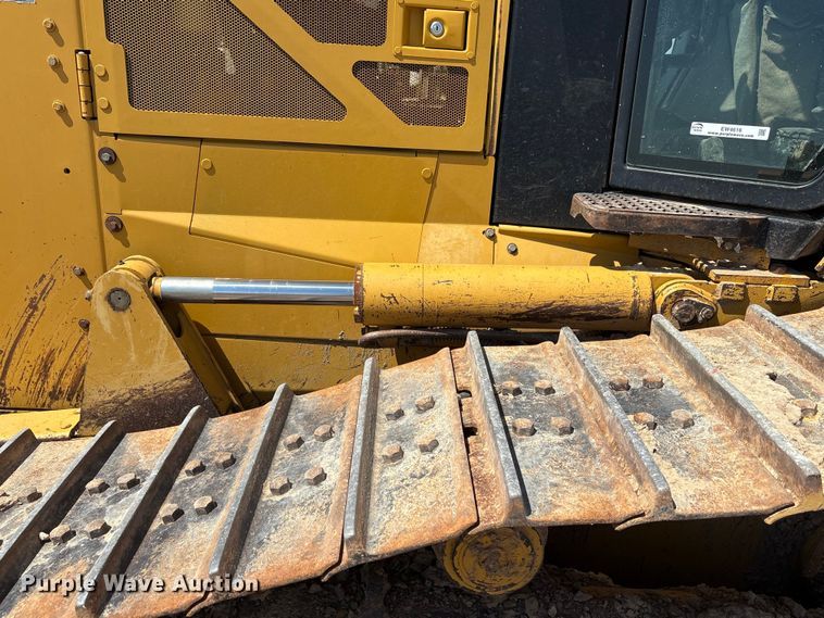 image for item EW4616 2007 Caterpillar D6N XL dozer