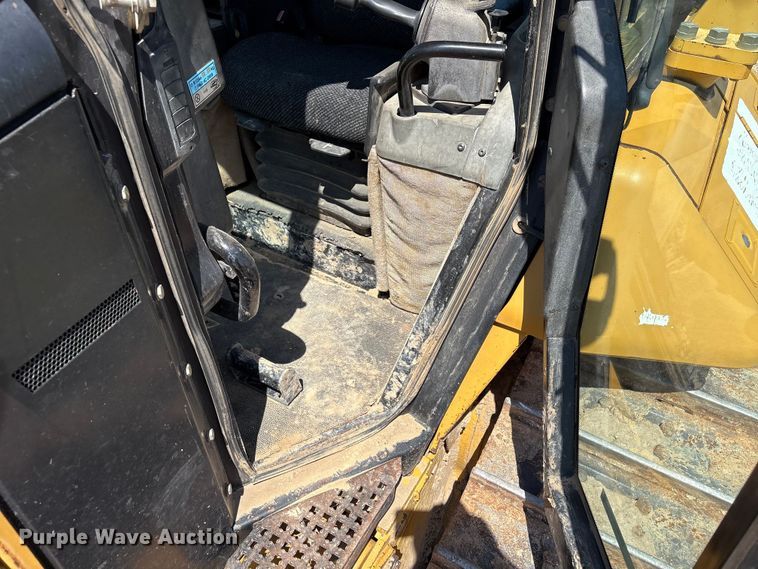 image for item EW4616 2007 Caterpillar D6N XL dozer