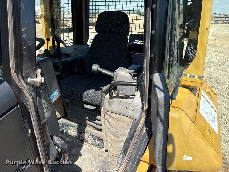image for item EW4616 2007 Caterpillar D6N XL dozer