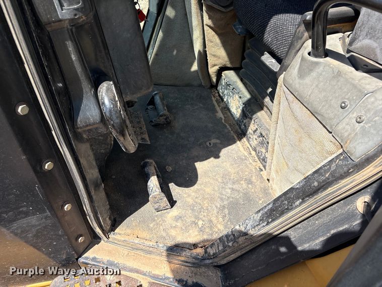 image for item EW4616 2007 Caterpillar D6N XL dozer