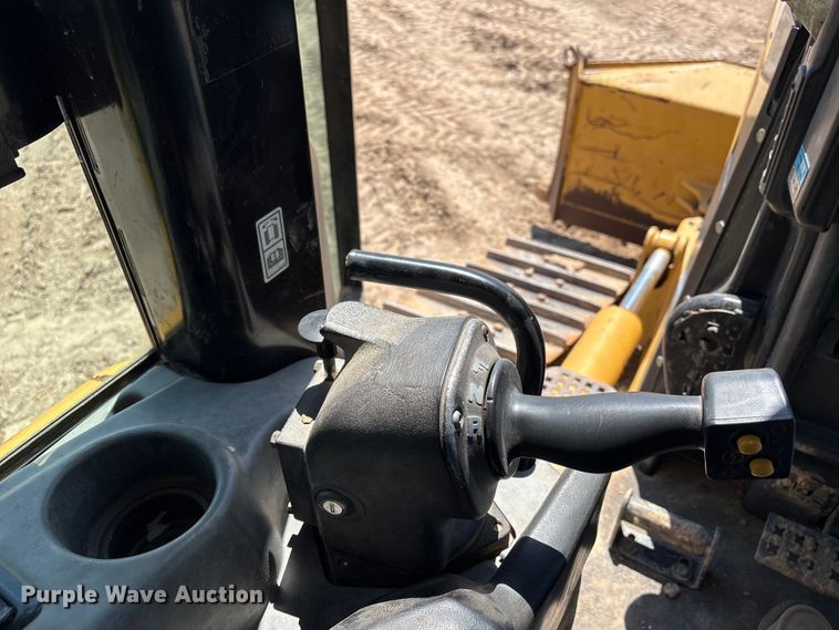 image for item EW4616 2007 Caterpillar D6N XL dozer
