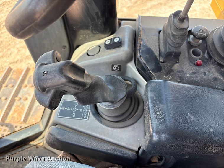 image for item EW4616 2007 Caterpillar D6N XL dozer