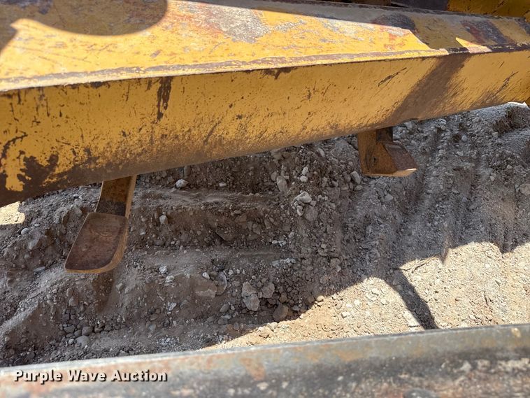 image for item EW4617 2012 Caterpillar D6T XL dozer