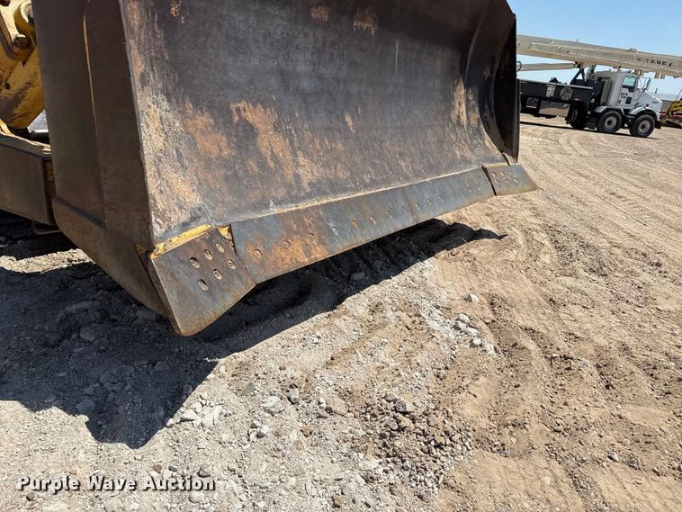 image for item EW4617 2012 Caterpillar D6T XL dozer