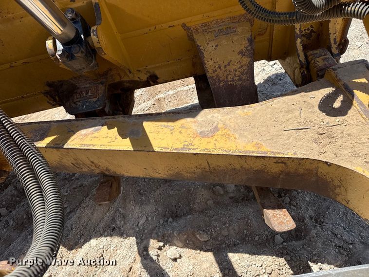 image for item EW4617 2012 Caterpillar D6T XL dozer