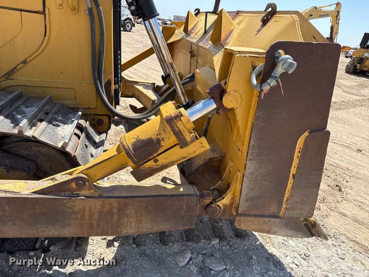 image for item EW4617 2012 Caterpillar D6T XL dozer