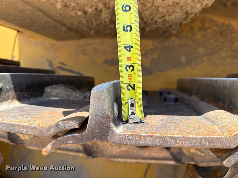 image for item EW4617 2012 Caterpillar D6T XL dozer