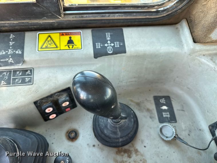 image for item EW4617 2012 Caterpillar D6T XL dozer