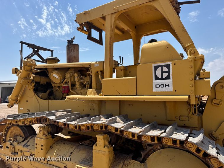 image for item EW4618 1975 Caterpillar D9H dozer
