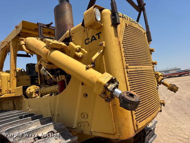 image for item EW4618 1975 Caterpillar D9H dozer