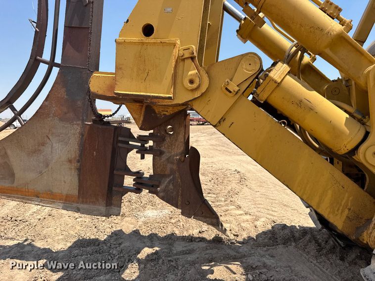 image for item EW4618 1975 Caterpillar D9H dozer