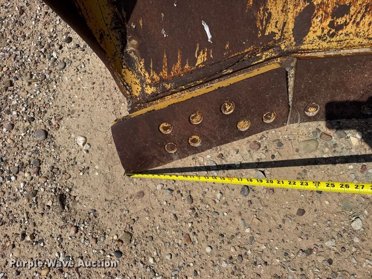 image for item EW4618 1975 Caterpillar D9H dozer