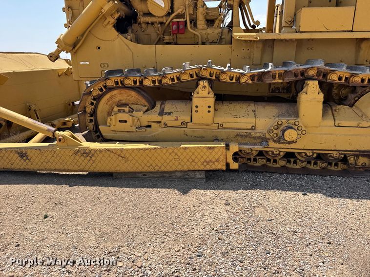 image for item EW4618 1975 Caterpillar D9H dozer