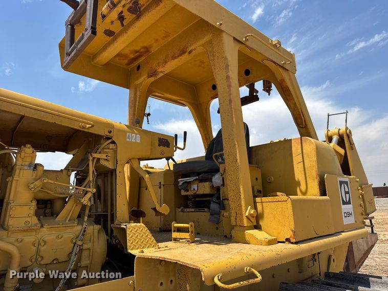 image for item EW4618 1975 Caterpillar D9H dozer