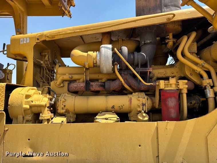 image for item EW4618 1975 Caterpillar D9H dozer