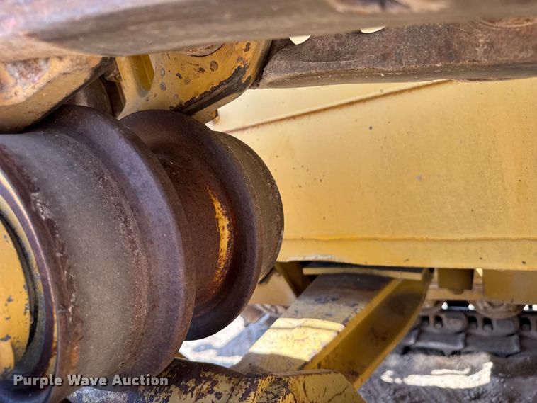 image for item EW4618 1975 Caterpillar D9H dozer
