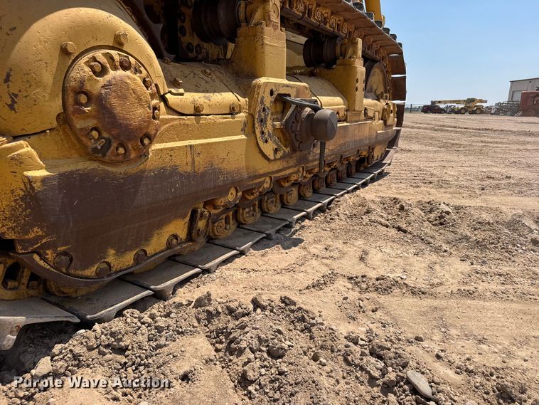 image for item EW4618 1975 Caterpillar D9H dozer