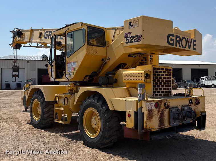 image for item EW4621 2000 Grove RT522B crane