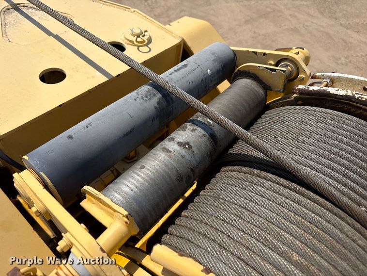 image for item EW4621 2000 Grove RT522B crane