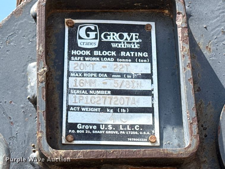 image for item EW4621 2000 Grove RT522B crane