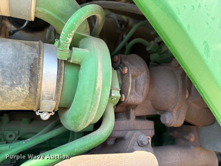 image for item EW4622 2014 John Deere 5085E MFWD tractor