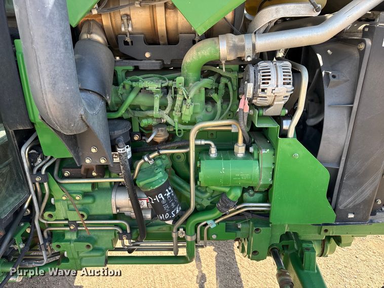 image for item EW4622 2014 John Deere 5085E MFWD tractor