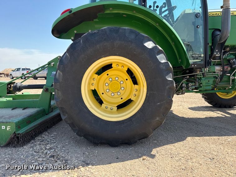 image for item EW4622 2014 John Deere 5085E MFWD tractor