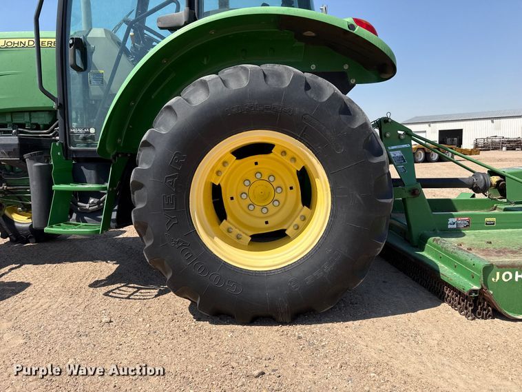 image for item EW4622 2014 John Deere 5085E MFWD tractor