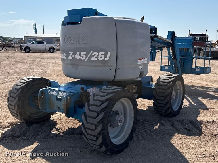 image for item EW4625 2008 Genie Z-45/25 boom lift