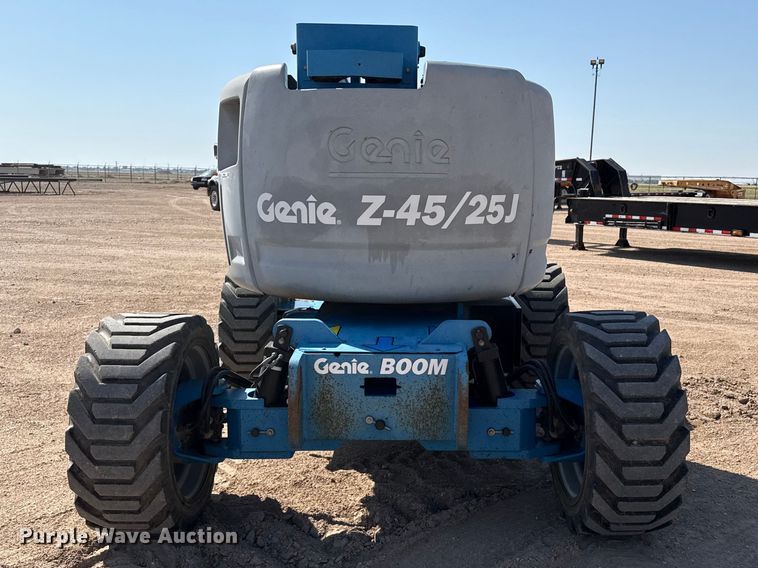 image for item EW4625 2008 Genie Z-45/25 boom lift