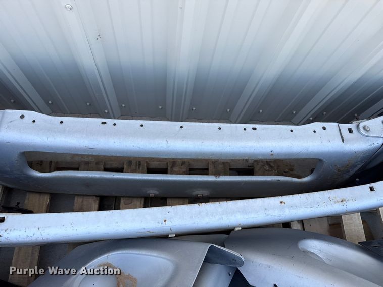 image for item EW4627 front bumpers