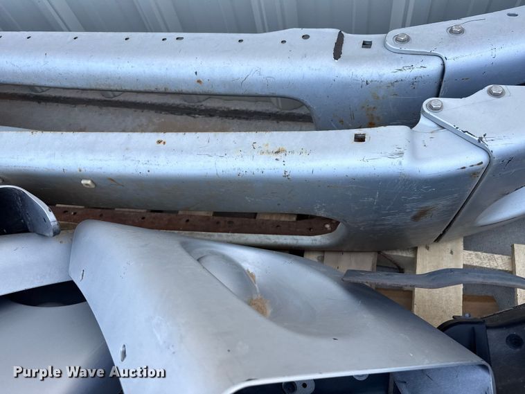 image for item EW4627 front bumpers