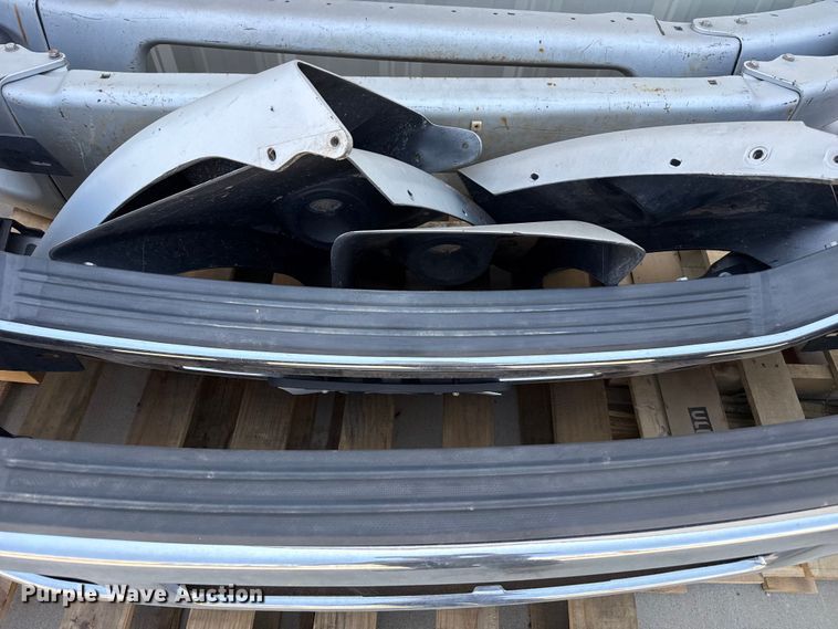 image for item EW4627 front bumpers