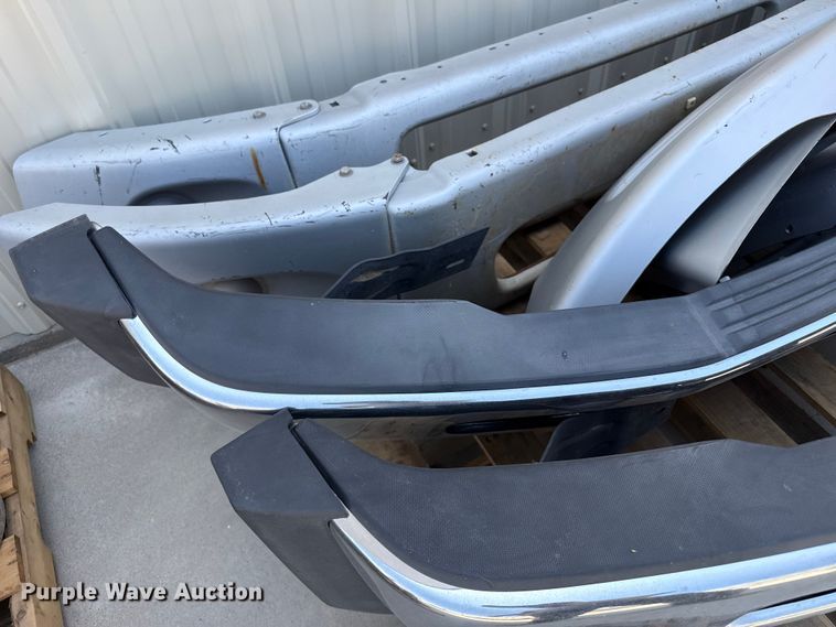 image for item EW4627 front bumpers