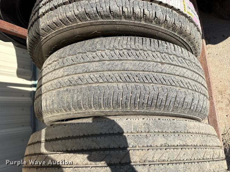 image for item EW4629 (26) tires