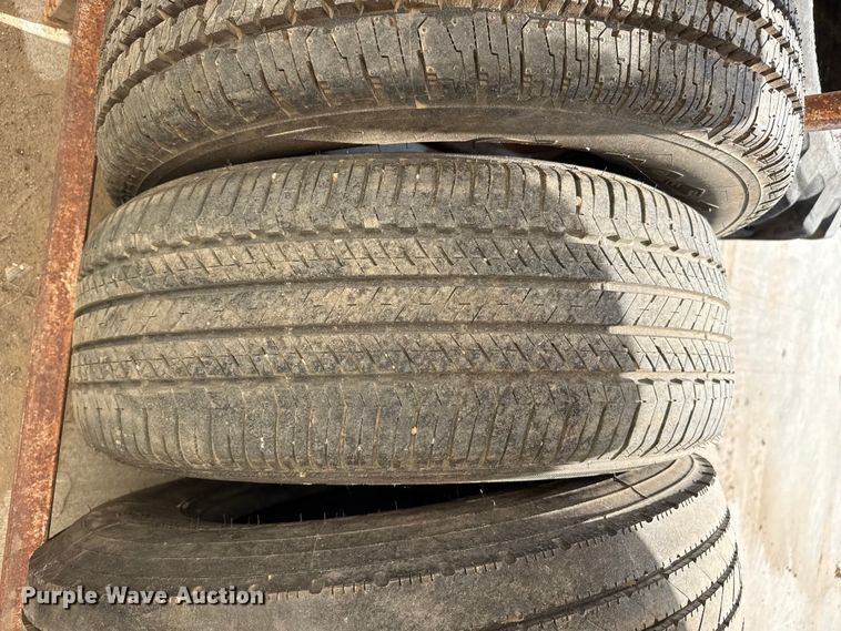 image for item EW4629 (26) tires
