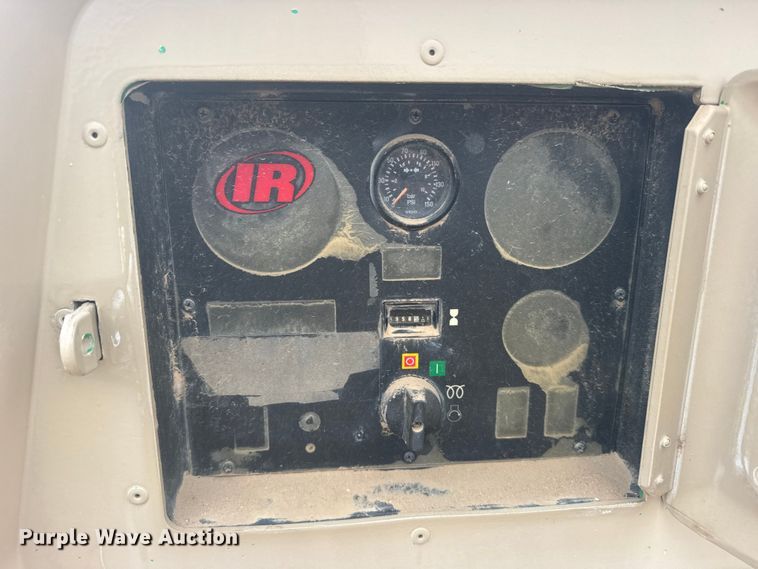 image for item EW4631 Ingersoll Rand air compressor