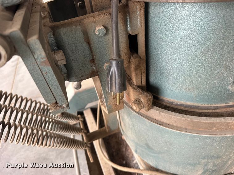 image for item EW4633 Ellis 3000 horizontal metal band saw