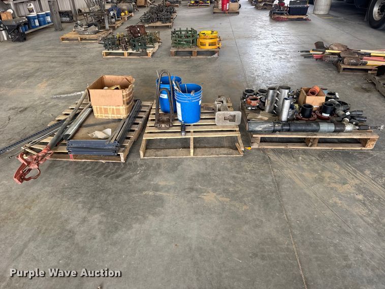 image for item EW4637 Assorted parts